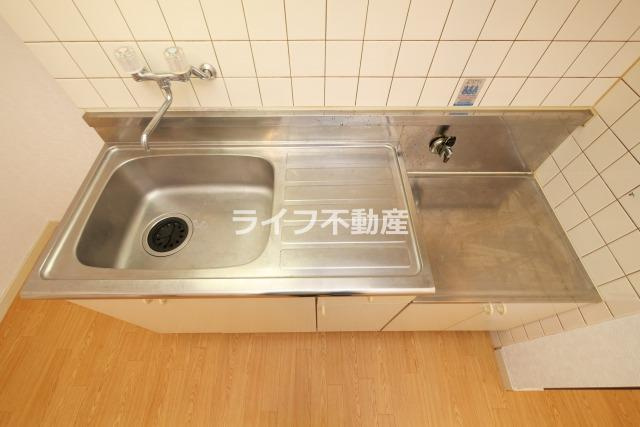 マノアール石切A棟のキッチン