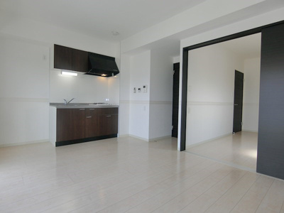 【居間・リビング】 | 仲介手数料半額！HPに初期費用掲載！「プライスホーム」で検索！テイルガーデン博多