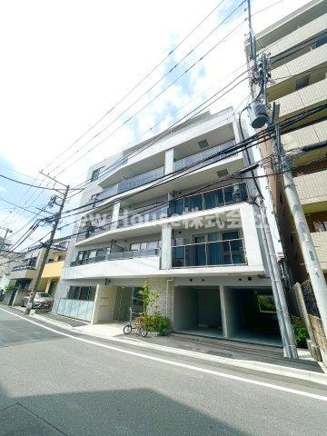 ルミーク本町イーストの外観