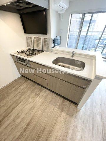 ルミーク本町イーストのキッチン