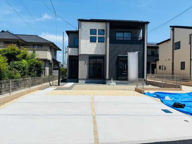ブルーミングガーデン/南区八幡11丁目/全4棟/1号棟の駐車場|駐車スペースは２台分