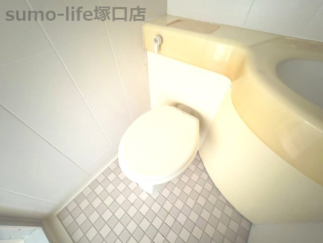 ロイヤルハイツつかしんのトイレ