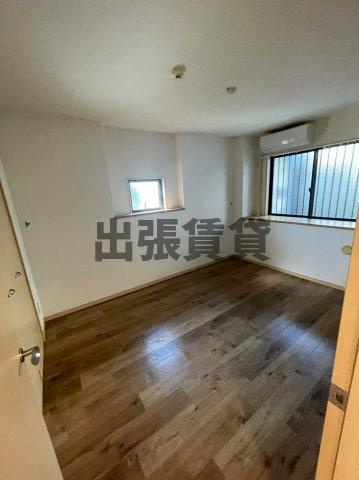 仲介手数料0円！！プレシャス植田の居間・リビング