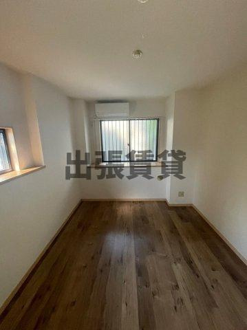 仲介手数料0円！！プレシャス植田の居間・リビング