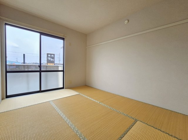 コンフォート北沢の和室|和室も日当たりが良いです