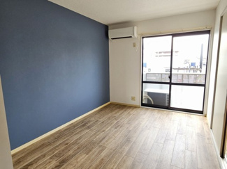 【居間・リビング】 | コンフォート北沢 | 日当たりの良いお部屋です！