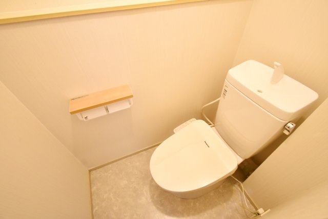 フェルザ西宮のトイレ