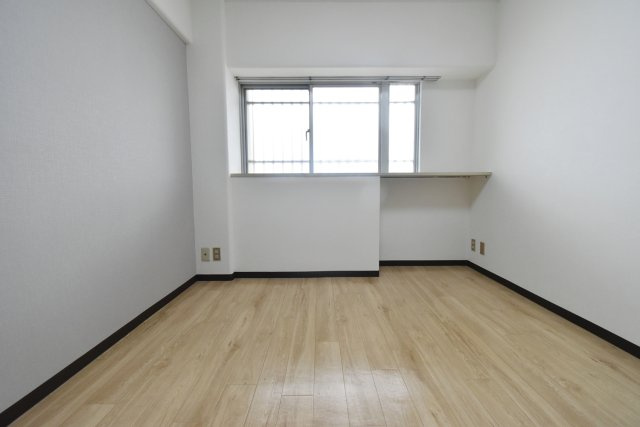 フェルザ西宮の洋室|5.5帖