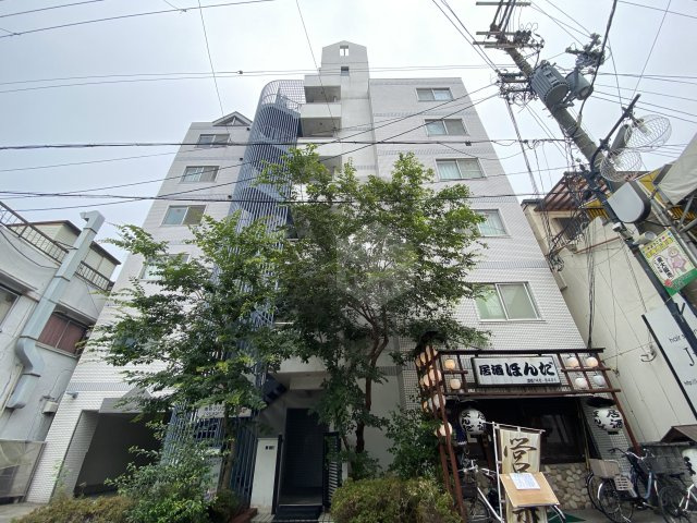 プラーナ徳庵の外観