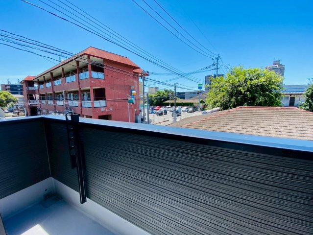 リナージュ／中央区本山町／２号棟の前面道路含む現地写真|外観・設備などをご確認下さい！当日の内覧ご予約大歓迎☆