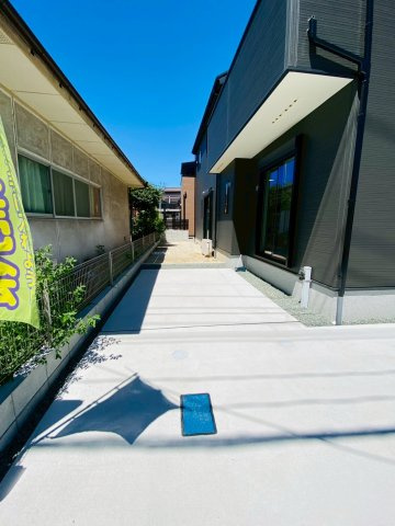 リナージュ／中央区本山町／２号棟の駐車場|外観・設備などをご確認下さい！当日の内覧ご予約大歓迎☆