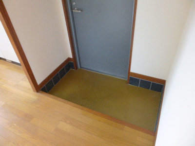 【玄関】 | リベルタ緑が丘