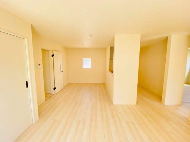 リナージュ／大津町大津第1期／２号棟の居間・リビング|リビングは18.2帖♪家族のコミニュ―ケーションの場です☆