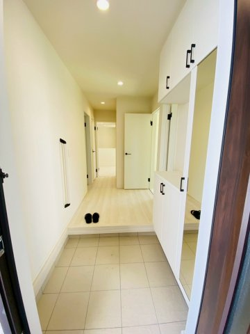 リナージュ／大津町大津第1期／２号棟の玄関|広々として玄関です☆