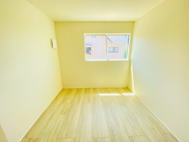 リナージュ／大津町大津24－1期／1号棟の洋室|〇2階の洋室〇勿論、各部屋に収納あります♪