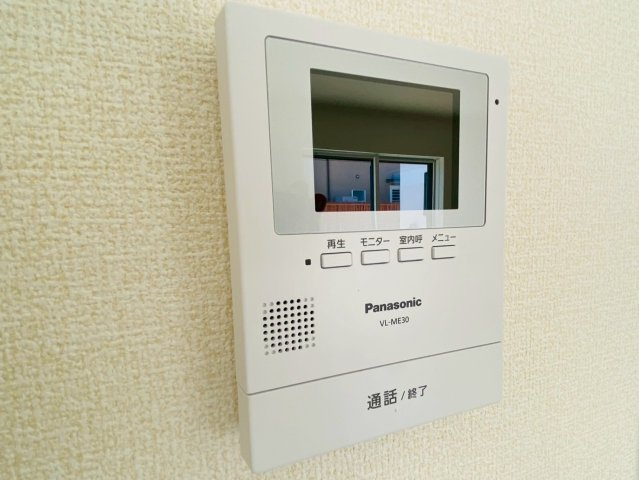 リナージュ／大津町大津24－1期／1号棟の防犯設備|カメラ付インターフォン☆訪問者も確認できて安心です☆