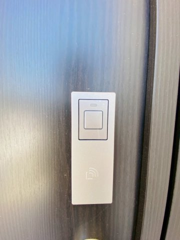 リナージュ／大津町大津24－1期／1号棟の玄関|カードキーも使用可能です♪