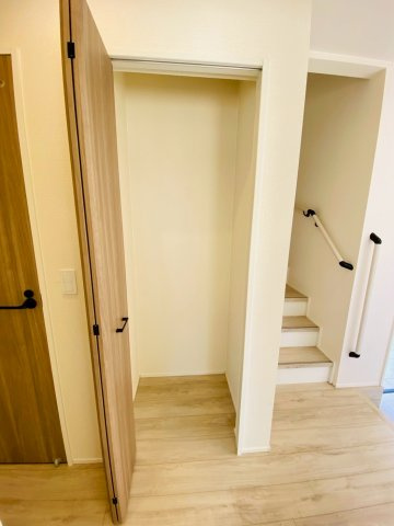 リナージュ／大津町大津24－1期／1号棟の収納|◎リビングの収納スペース◎