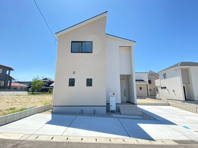 リナージュ／大津町大津24－1期／３号棟の外観|閑静な住宅街なので過ごしやすい環境です♪