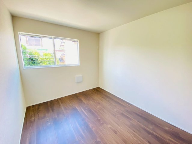 リナージュ／東区水源第1期／1号棟の洋室