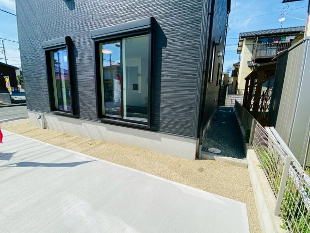 リナージュ／東区水源第1期／1号棟の駐車場