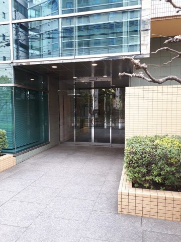 ツインビュー御茶の水のエントランス