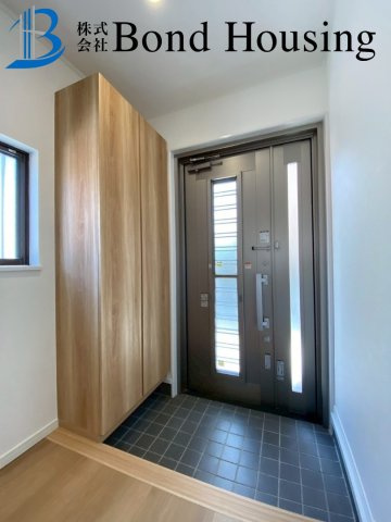 リフォ済み良質戸建て　大窪　築32年の玄関