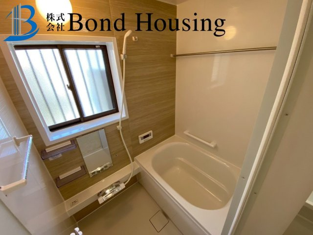 リフォ済み良質戸建て　大窪　築32年の浴室