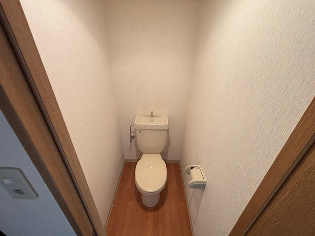 UTレジデンス六甲【弊社管理物件】のその他|清潔感のあるトイレです