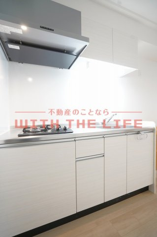 LIFEFIELD小郡Ⅱ【10.000円キャッシュバック対象物件】のキッチン|コンパクトなキッチンで掃除もラクラク