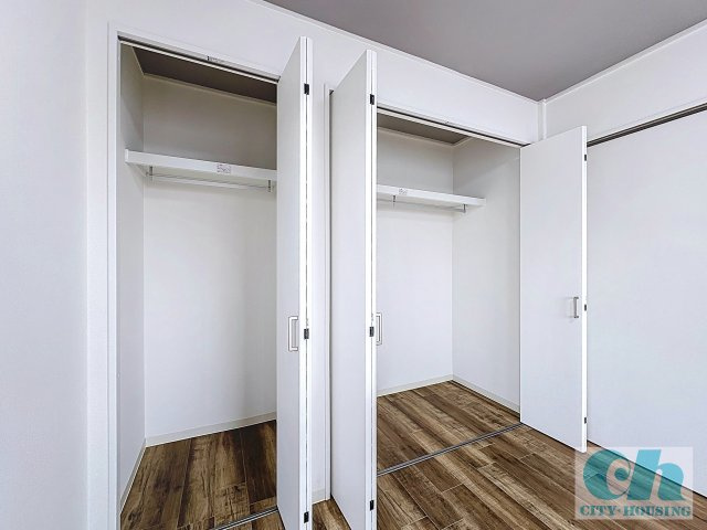 ハイピアコート 302号室の収納