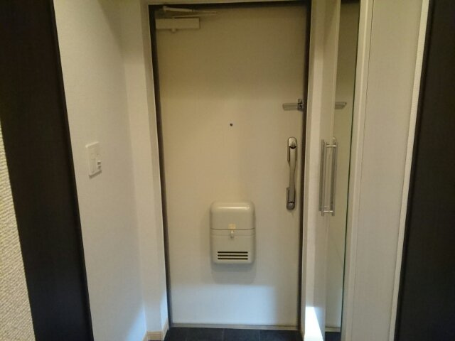 スペチアーレ　桜ヶ丘の玄関