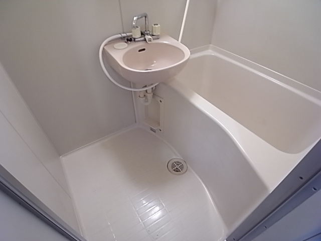 カーサ滝の茶屋の浴室