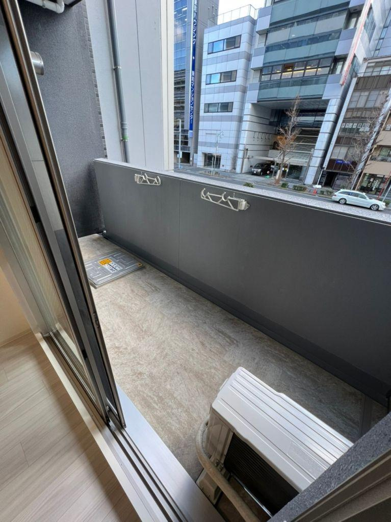 プレサンス新栄アーバンフロー　名古屋市賃貸　仲介手数料無料のバルコニー