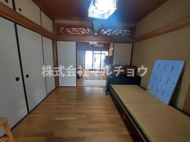 古尾戸建ての洋室|洋室です