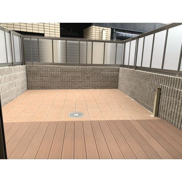 RAFFLE CHIHAYAの庭