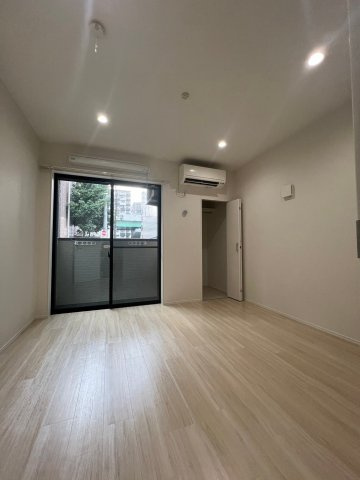 smile栄　名古屋市賃貸　仲介手数料無料の居間・リビング