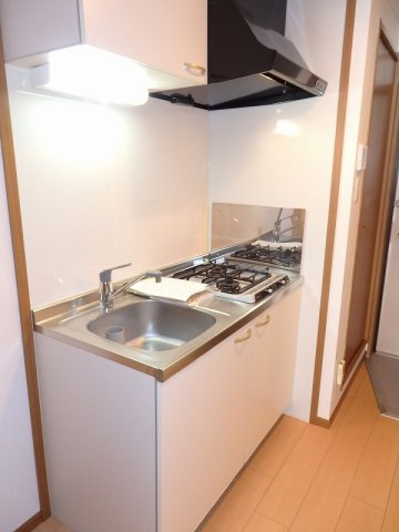 セゾン升本のキッチン|コンパクトなキッチンで掃除もラクラク