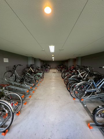 アステリ鶴舞テーセラ　名古屋市賃貸　仲介手数料無料の駐車場