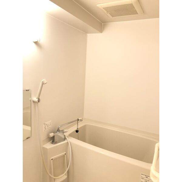 エステート愛和　名古屋市賃貸　仲介手数料無料の浴室