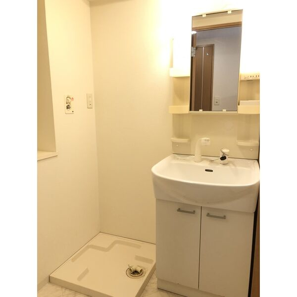 エステート愛和　名古屋市賃貸　仲介手数料無料の洗面所