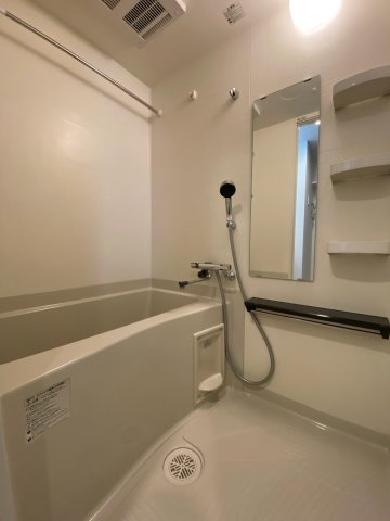 エステムコート名古屋新栄Ⅳネスト　名古屋市賃貸　仲介手数料無料の浴室
