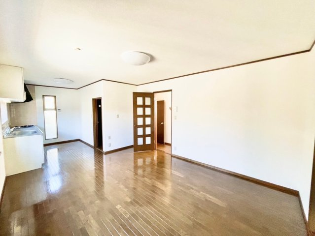 【居間・リビング】 | 玉村町五料　中古住宅