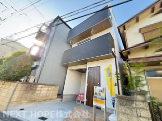 【外観】 | 令和５年６月建築！南向きで陽当たり良好な戸建住宅です！！いつでもご覧いただけます♪お気軽にネクストホープ不動産販売までお問い合わせを！！