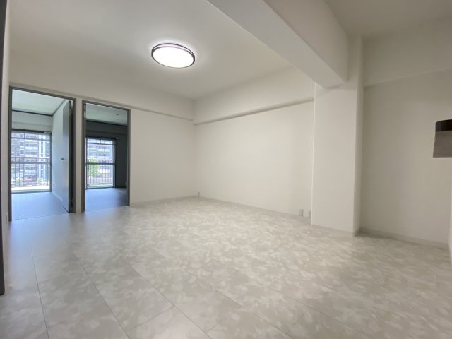 【居間・リビング】 | スカイハイツ熊本C棟