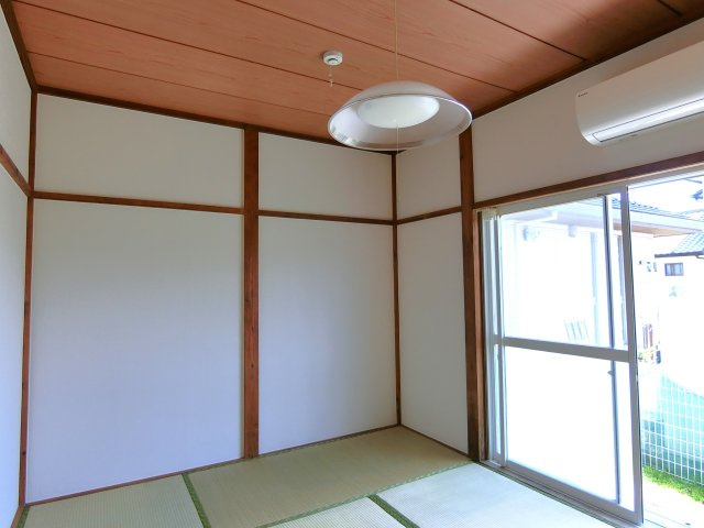 ひまわり荘の和室