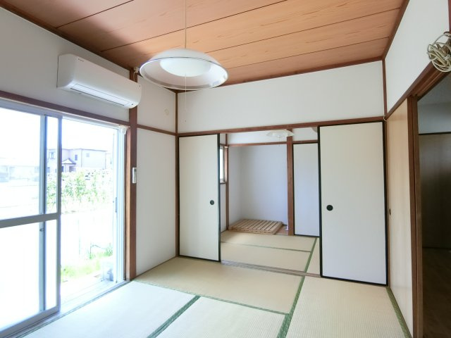 ひまわり荘の和室