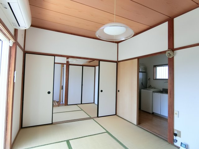 ひまわり荘の和室