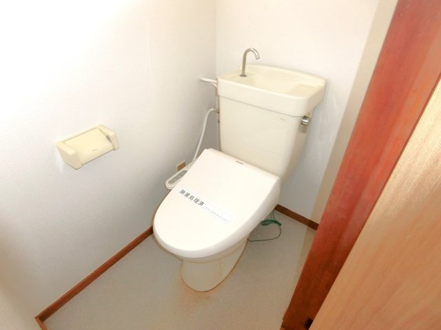 ひまわり荘のトイレ