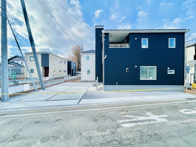 前橋市住吉町の外観|南西向きで陽当たり良好◎